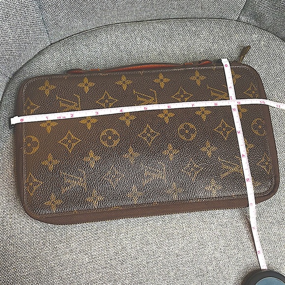 Rare & Discontinued! Louis Vuitton Poche Escapade Monogram Travel Organizer - Picture 15 of 16
